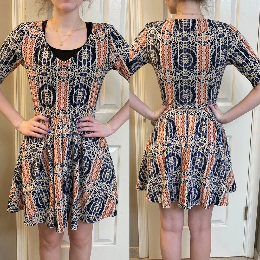 Mimi Chica Skater skirt dress shirt sleeves v-neck pattern Southwestern POCKETS